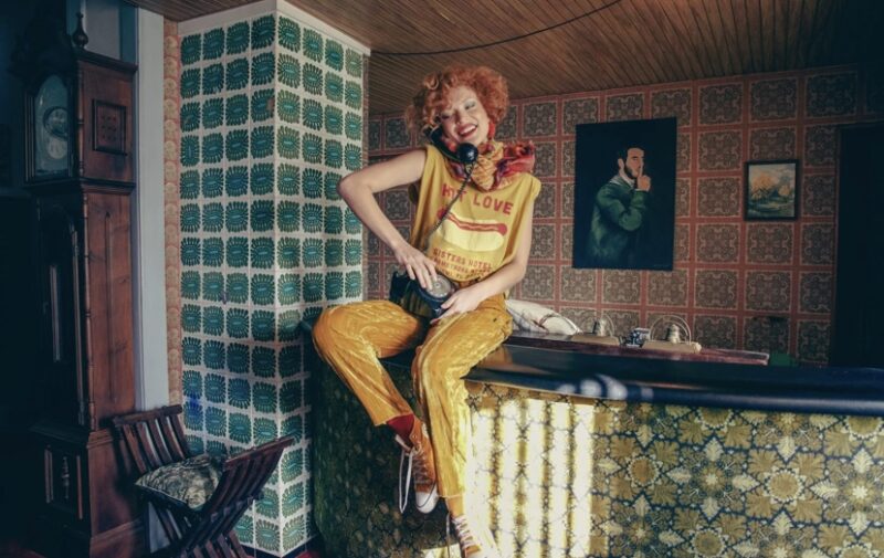 Pantalón mustard velvet - Imagen 3