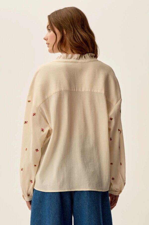 Blusa sina creme bordada - Imagen 6