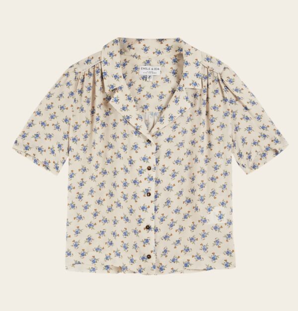 Blusa boemie crudo con flores azules - Imagen 4