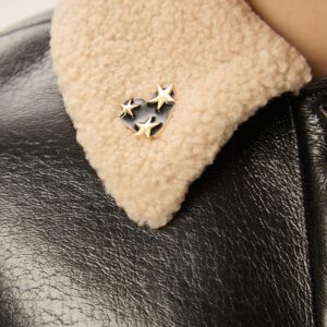 Broche newton corazón stars