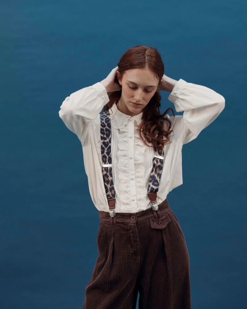 Blusa Charline volantes bordado creme - Imagen 3