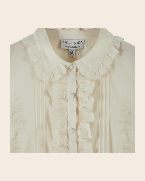 Blusa Charline volantes bordado creme - Imagen 5