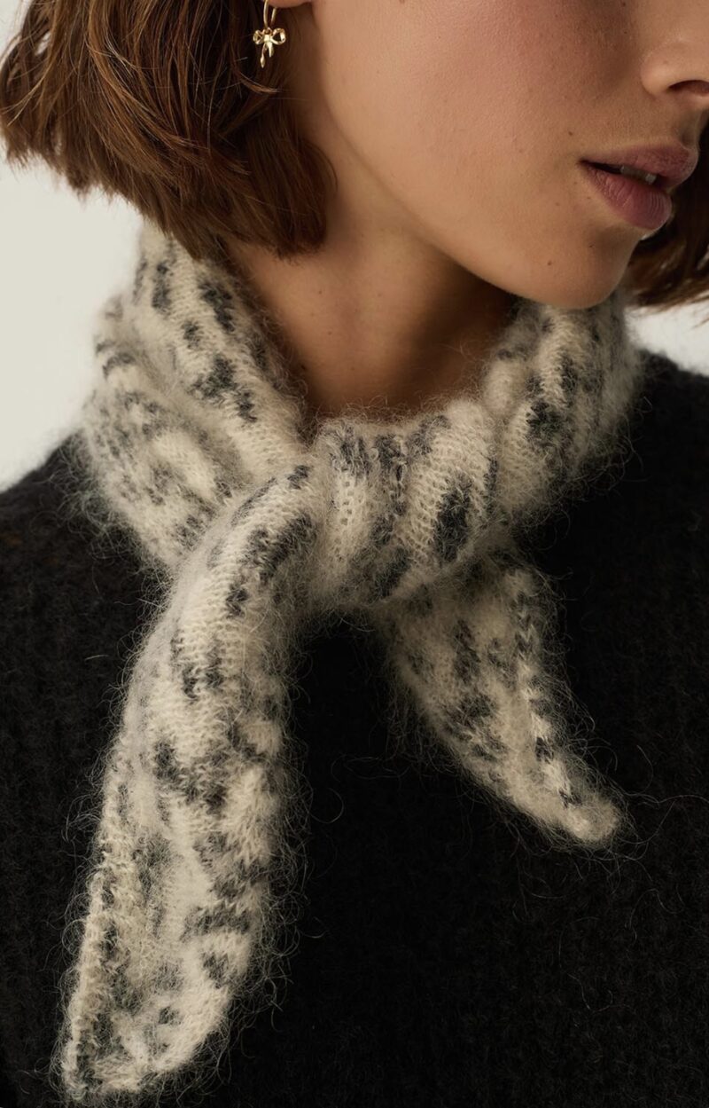 Bufanda mohair bomette dalmatien