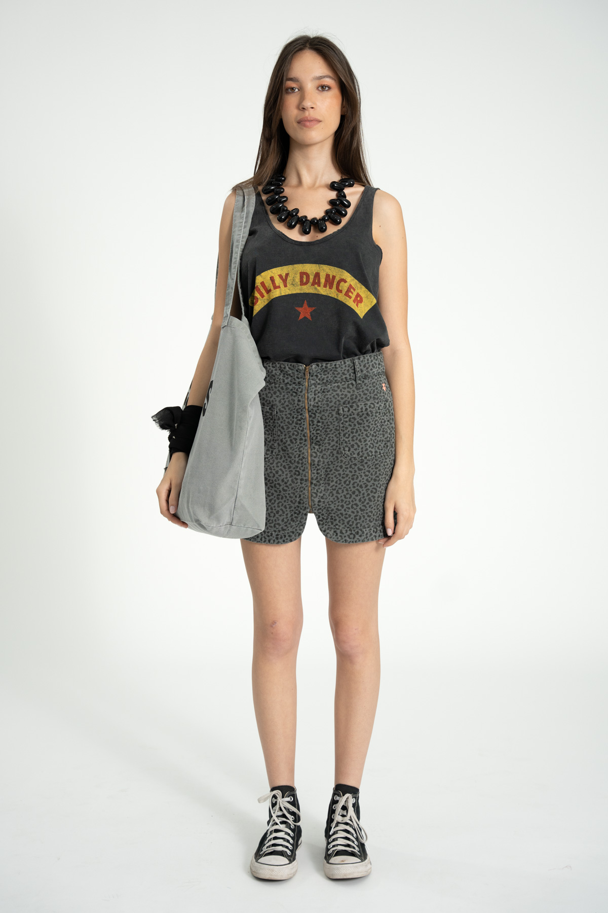 Falda corta grey animal print - Imagen 3