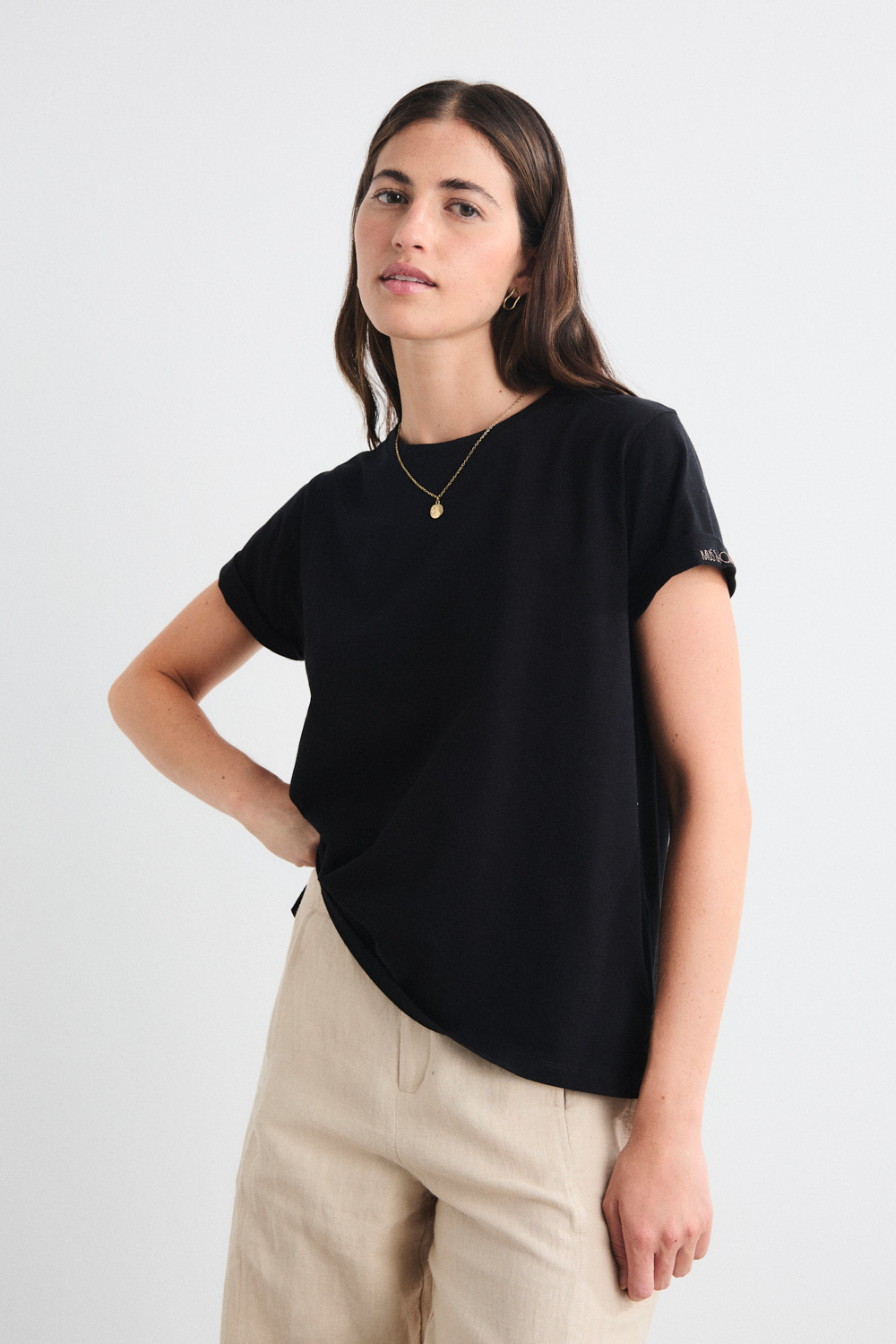 Camiseta musbom bordado mc negro - Imagen 2