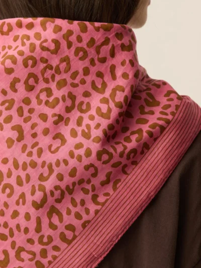 Foulard nymine mousse/gum rosa